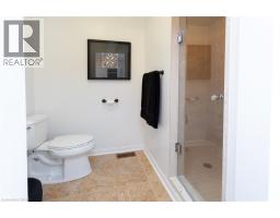 103 GLAZEBROOK Crescent - 26