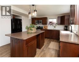 103 GLAZEBROOK Crescent - 33