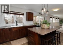 103 GLAZEBROOK Crescent - 34