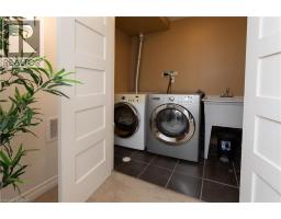 103 GLAZEBROOK Crescent - 40