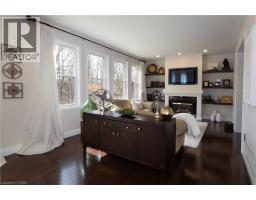 103 GLAZEBROOK Crescent - 7