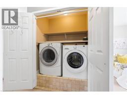 65 BLOOMINGTON Drive - 35