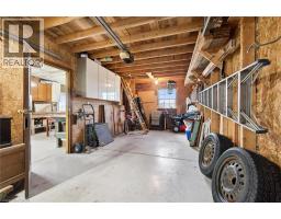 26 PARKHILL Court - 31