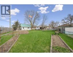 26 PARKHILL Court - 37