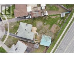 26 PARKHILL Court - 44