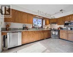 26 PARKHILL Court - 8