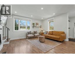 1594 KIRKWALL Road - 11