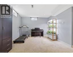 530B ROSEMEADOW Crescent - 32