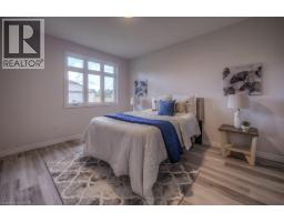 48 MAIN Street E - 15