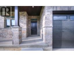 48 MAIN Street E - 3