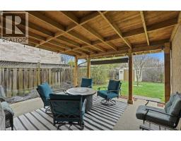 32 HOBART Crescent - 23