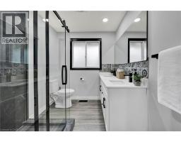 246 HILLCREST Road - 16