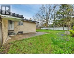 246 HILLCREST Road - 36