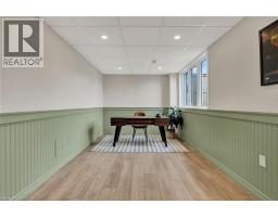 335 KROTZ Street W - 27