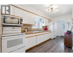 48 TAMVALE Crescent - 8