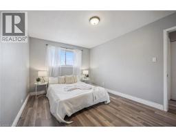 27 VICMOUNT Drive - 16