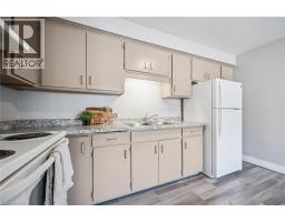 27 VICMOUNT Drive - 15