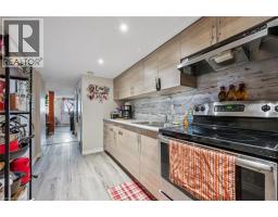 27 VICMOUNT Drive - 29