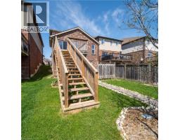 90 CAPTAIN MCCALLUM Drive - 42