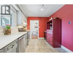 47 HILLCREST Lane - 16