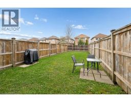 951 ZELLER Crescent - 29