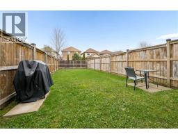 951 ZELLER Crescent - 30