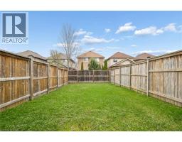 951 ZELLER Crescent - 31