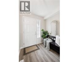 951 ZELLER Crescent - 33