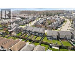 951 ZELLER Crescent - 34