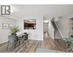 951 ZELLER Crescent - 5