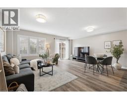 951 ZELLER Crescent - 6