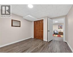 37 WOODFIELD Avenue - 37