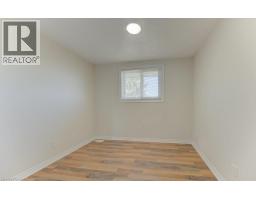 90 RALGREEN Crescent - 23