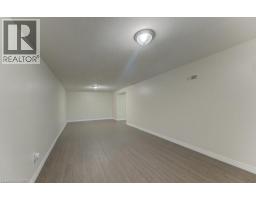 90 RALGREEN Crescent - 32