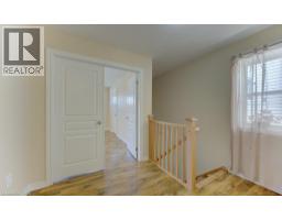 11 FREY Crescent - 28