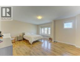 11 FREY Crescent - 30