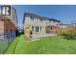 11 FREY Crescent - 34