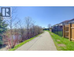 11 FREY Crescent - 39