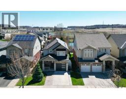 11 FREY Crescent - 42