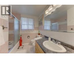 170 MARTINGLEN Crescent - 19