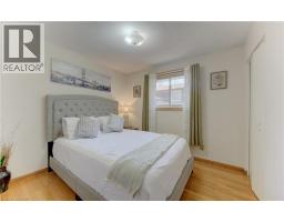 170 MARTINGLEN Crescent - 22