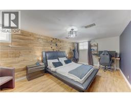 170 MARTINGLEN Crescent - 28