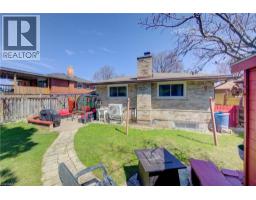 170 MARTINGLEN Crescent - 36