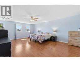 44 LORILEE Crescent - 18