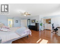 44 LORILEE Crescent - 19