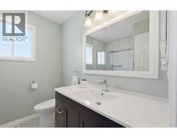 44 LORILEE Crescent - 24