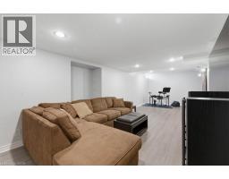 44 LORILEE Crescent - 27