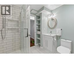 44 LORILEE Crescent - 28