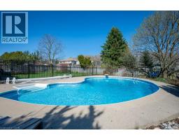 44 LORILEE Crescent - 41