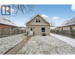 332 QUEEN Street N - 1